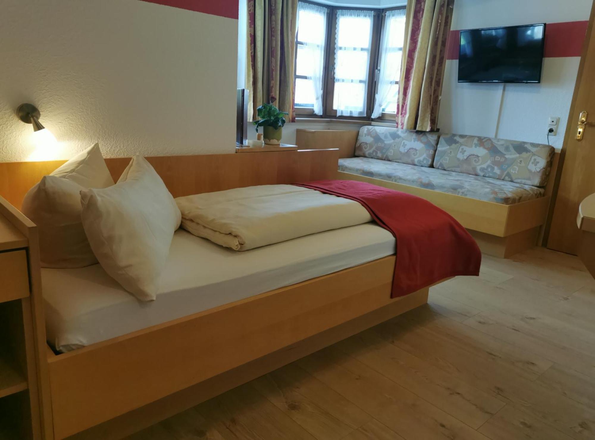 Hotel Landgasthof Zum Schildhauer Halfing Exterior foto