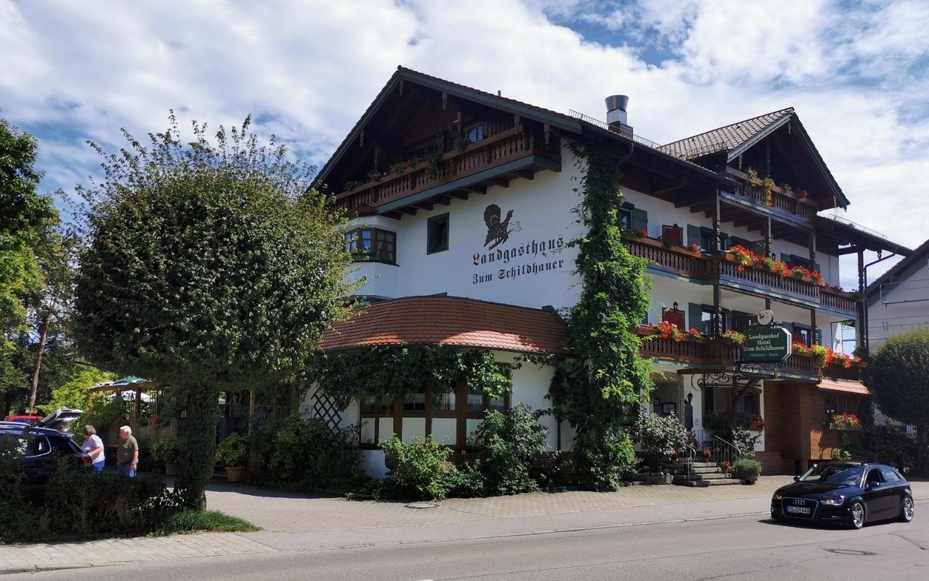 Hotel Landgasthof Zum Schildhauer Halfing Exterior foto