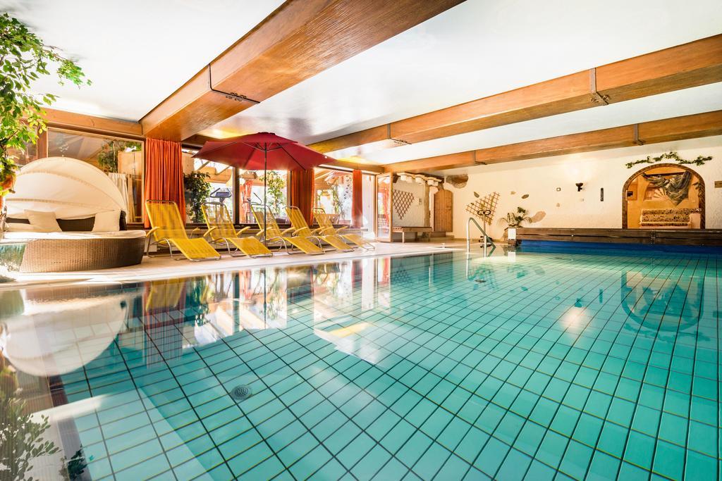 Hotel Landgasthof Zum Schildhauer Halfing Exterior foto